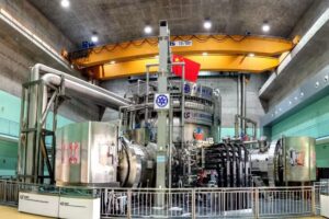 China Acelera Fusão Nuclear com Reator EAST